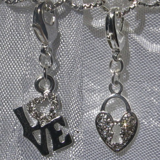 Breloque CADENAS ou LOVE AU CHOIX charm pendentif mousqueton métal argenté