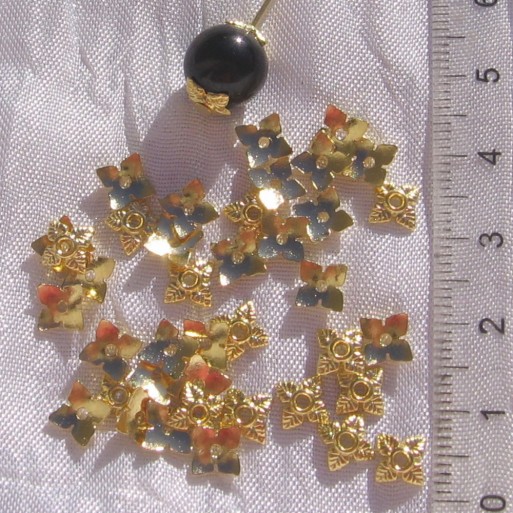 LOT DE 100 COUPELLES 6MM INTERCALAIRES PERLES OR CLAIR TRÈFLES SANS NICKEL - O181