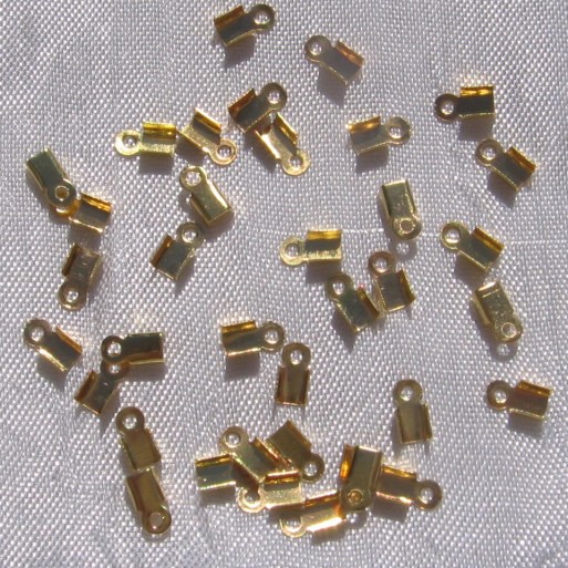 O177 - Lot 200 cache-noeuds 6mmx3mm pinces métal doré pour fil cordons de 1-2mm