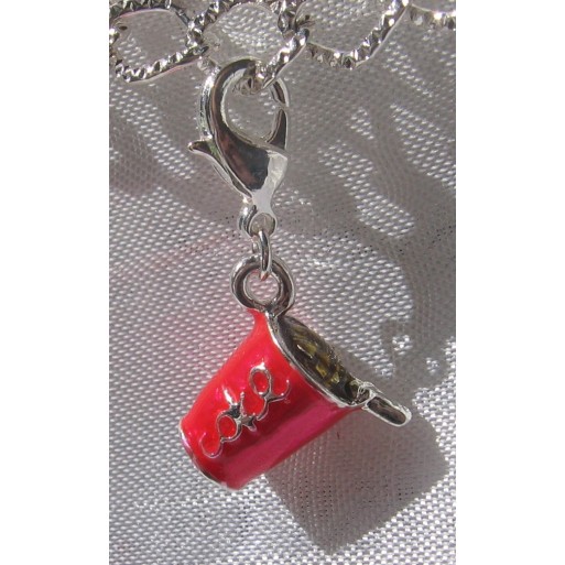 1 CHARM SUR MOUSQUETON CLIPER BOISSON COLA ROUGE BRELOQUE EN METAL ARGENTE *V331