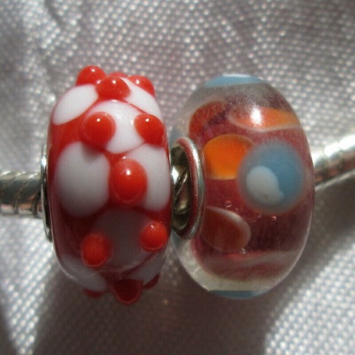 2 PERLES DONUTS ROSE ORANGE ROUGE LAMPWORK COMPATIBLES CHAINE SERPENT *D586