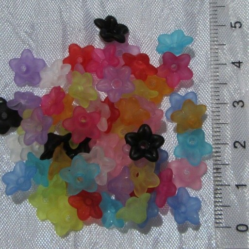 MIX 60 PERLES FLEURS MULTICOLORES CLOCHETTES LUCITE ACRYLIQUE DECO 10MM *FU1